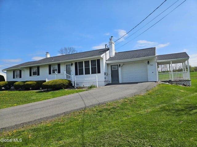 966 Fort Hunter Road, Amsterdam, NY, photo 2