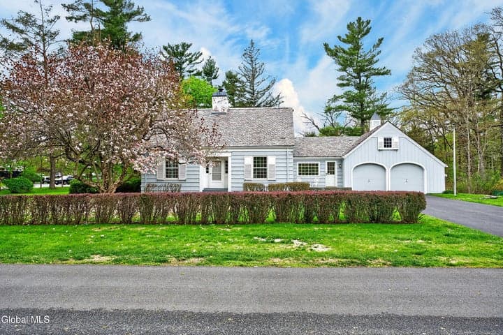 2 N Helderberg Parkway, Bethlehem, NY, photo 3