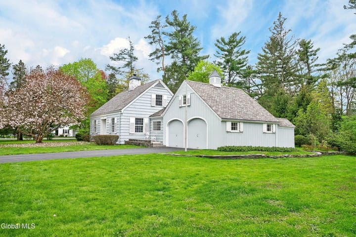 2 N Helderberg Parkway, Bethlehem, NY, photo 4