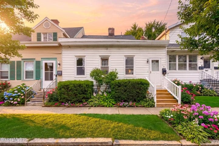 21 Moore Street, Albany, NY