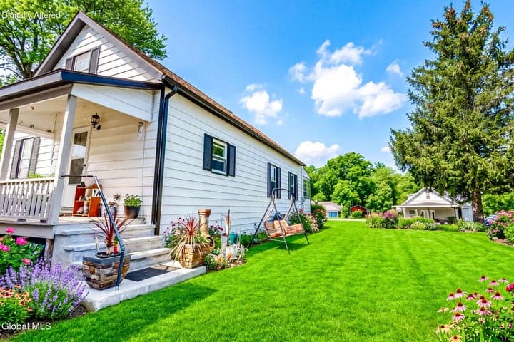 1142 River Road, Schaghticoke, NY, photo 1
