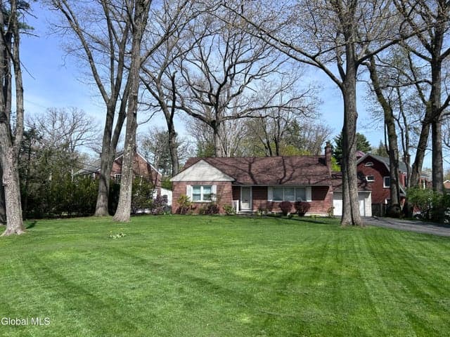 1737 Lexington Parkway, Niskayuna, NY, photo 1