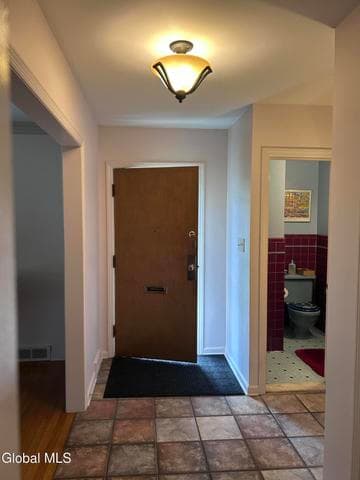 1737 Lexington Parkway, Niskayuna, NY, photo 5