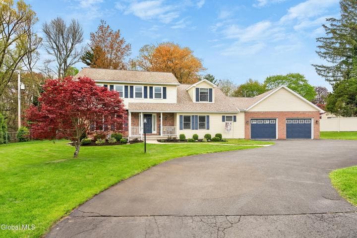 130 C Kenwood Avenue, Bethlehem, NY, photo 2