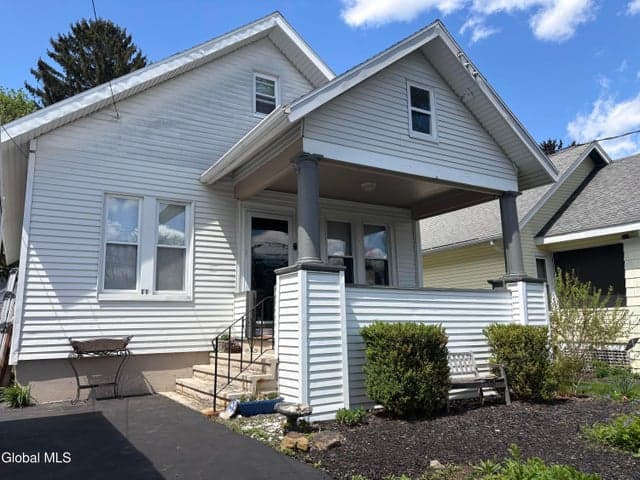 11 Rankin Avenue, Troy, NY, photo 2