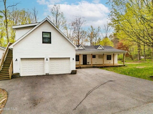 10 E Branch Drive, Queensbury, NY, photo 1