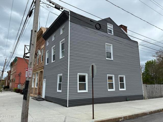 68 Bassett Street, Albany, NY, photo 3