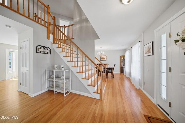 29 Dutch Meadows Drive, Colonie, NY, photo 3