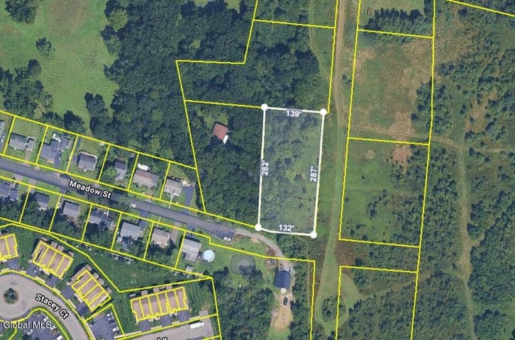7 Landor Lane, Cohoes, NY, photo 1