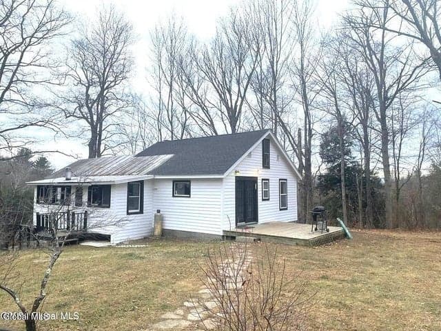 261 Fox Hill Road, Edinburg, NY, photo 1
