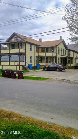 1 Lincoln Street, Gloversville, NY, photo 1