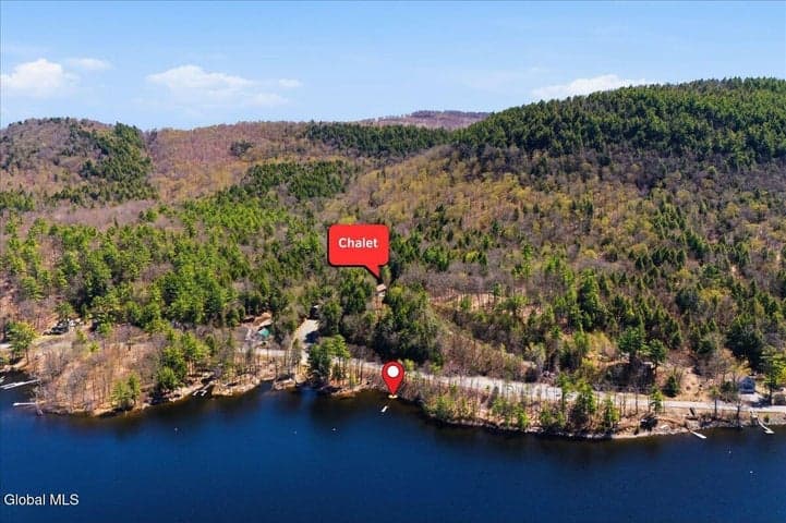 2082 S Shore Road, Hadley, NY, photo 5
