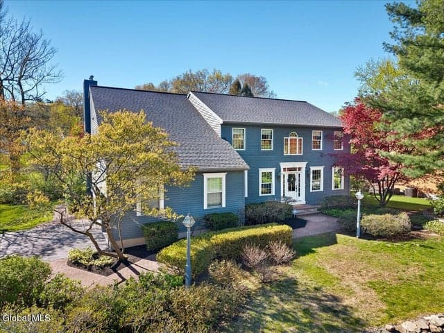 11 Fox Run, Latham, NY, photo 1