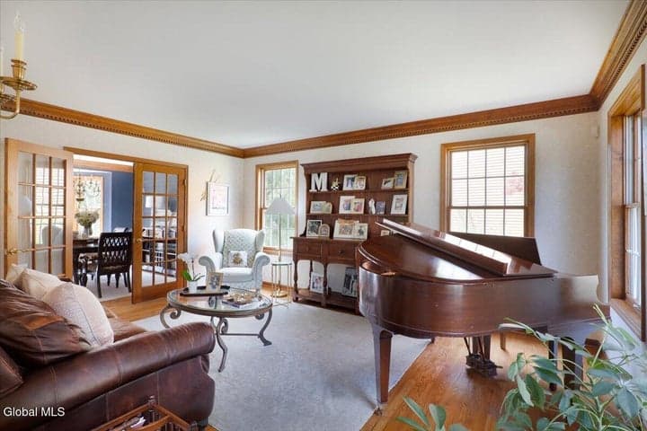 11 Fox Run, Latham, NY, photo 5