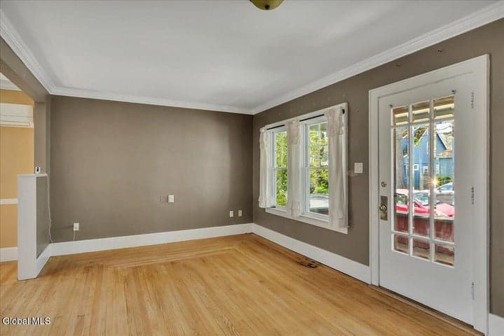 142 Bruce Street, Scotia, NY, photo 3