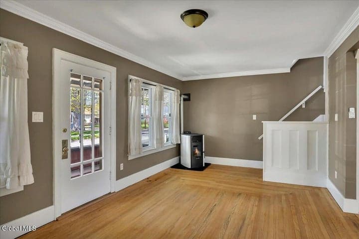 142 Bruce Street, Scotia, NY, photo 5