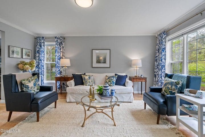 100 Damascus Drive, Wilton, NY, photo 4