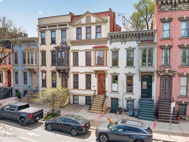 490 Madison Avenue, Albany, NY, photo 2