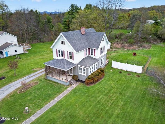 1 Scott Lane, Hoosick Falls, NY, photo 1