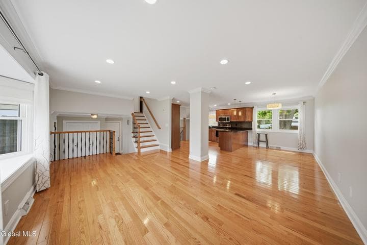 24 Michaelangelo Street, Latham, NY, photo 5