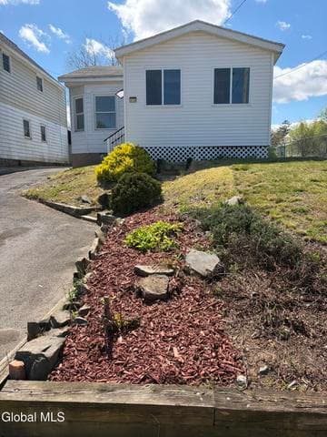 418 Eleventh Street, Schenectady, NY, photo 2