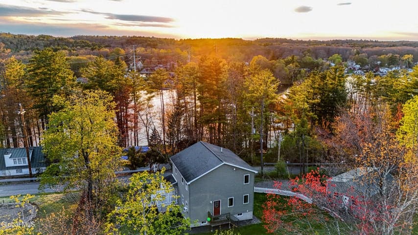 19 Harriman Road, Averill Park, NY, photo 1