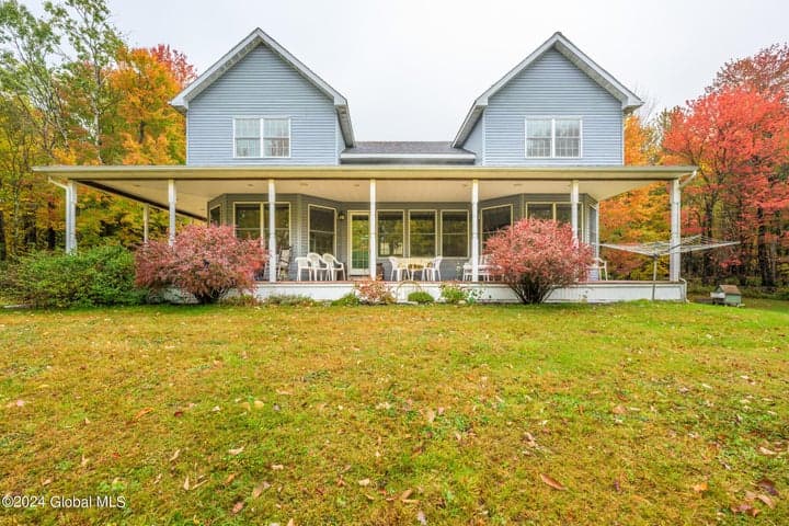 1013-1017 Plank Road, Poestenkill, NY