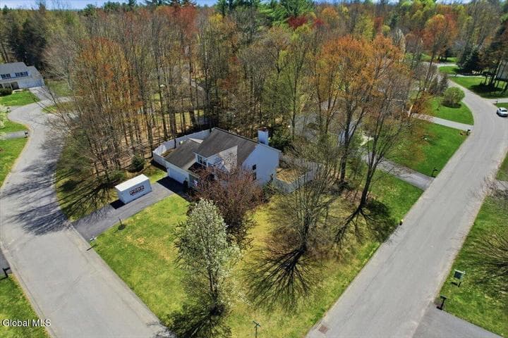 2 Cheyene Court, Wilton, NY, photo 2