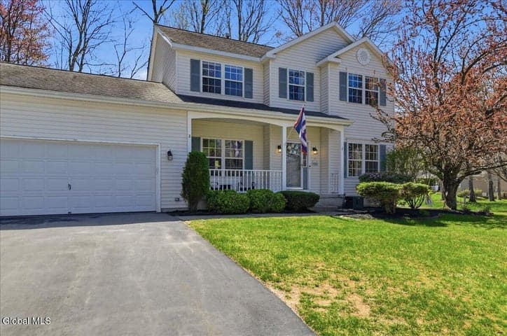 2 Cheyene Court, Wilton, NY, photo 1