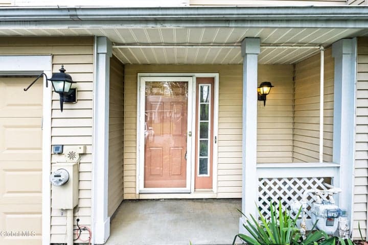 23 Stoney Creek Drive, Clifton Park, NY, photo 5