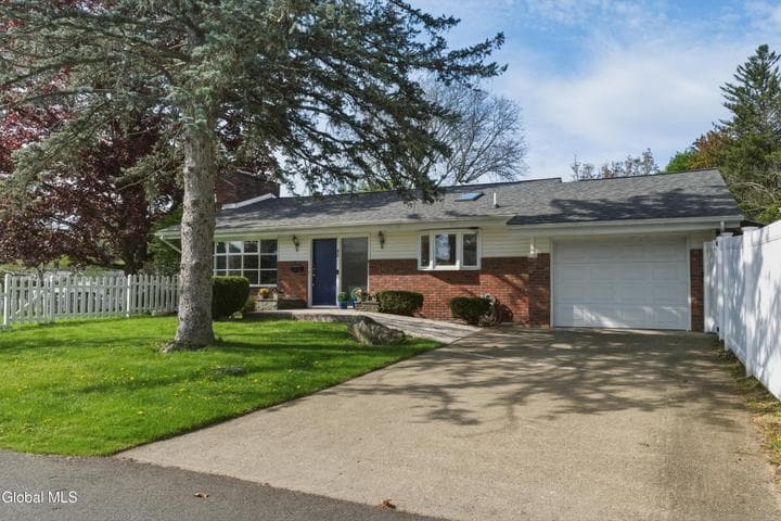 42 Kakely Street, Albany, NY, photo 2