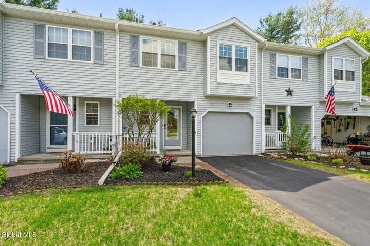 78 Old Mill Lane, Queensbury, NY, photo 2