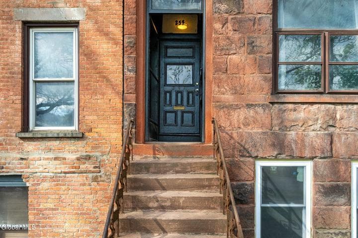 257 Western Avenue, Albany, NY, photo 4