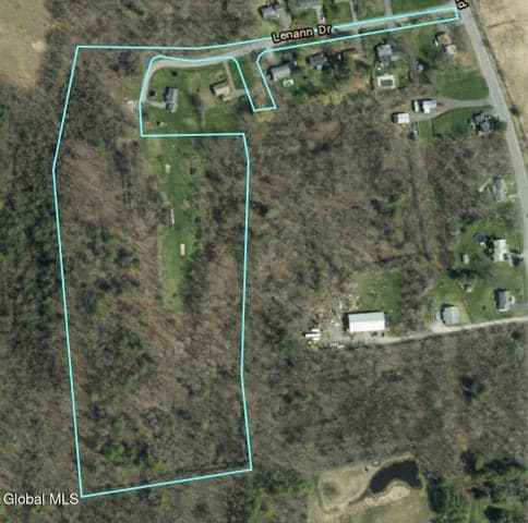 13 Lenann Drive, Guilderland, NY, photo 1