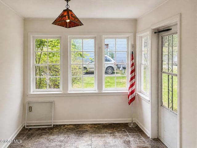 148 Elliot Road, East Greenbush, NY, photo 3