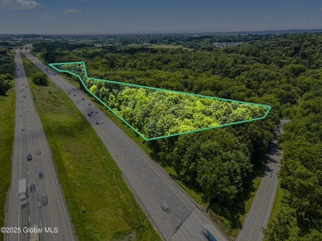 97-99 Pollock Road, Latham, NY, photo 2