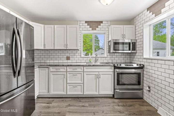 294-296 New Salem South Road, New Scotland, NY, photo 3