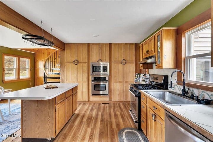 753 Master Street, Schaghticoke, NY, photo 5