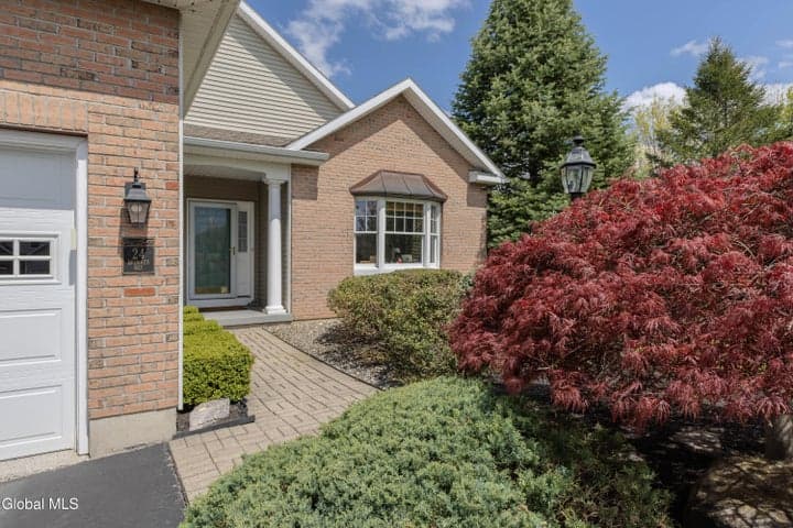 24 Brinker Way, Loudonville, NY, photo 4