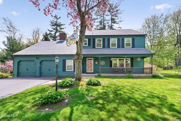 4 Concord Road, Glenmont, NY, photo 1