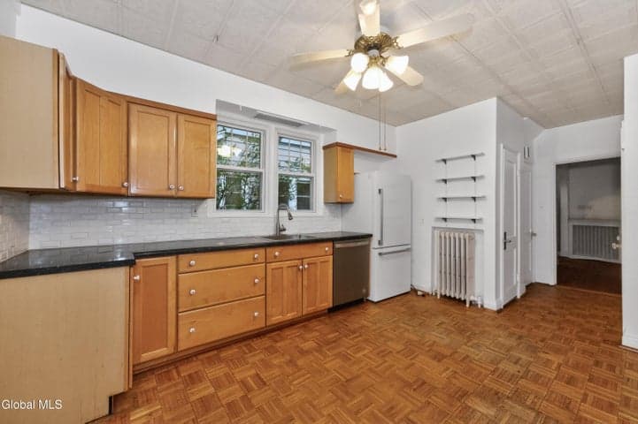 58 Ryckman Avenue, Albany, NY, photo 5