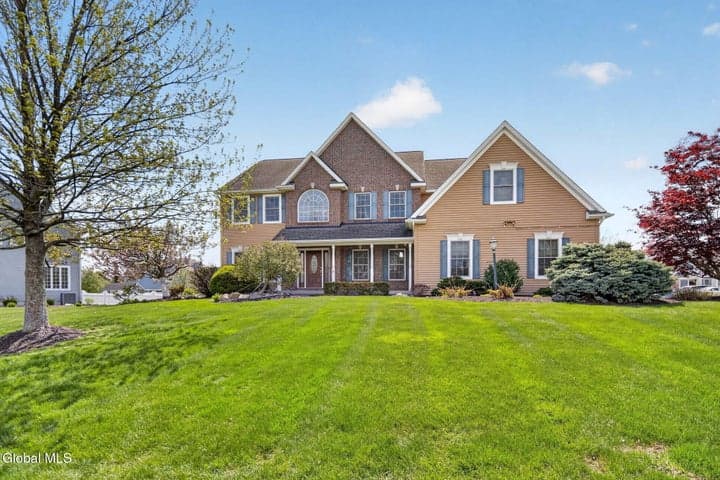 9 Lockwood Place, Colonie, NY, photo 1