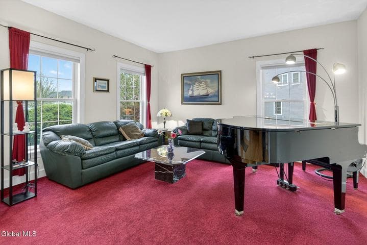 9 Lockwood Place, Colonie, NY, photo 4