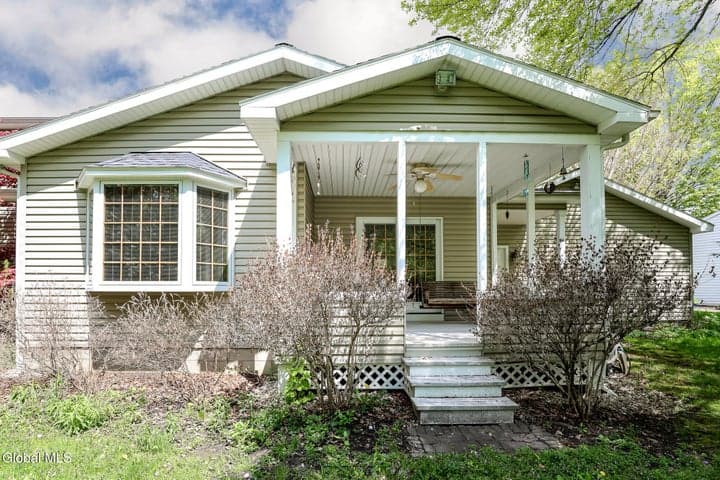9 Patroon Place, Glenmont, NY, photo 3