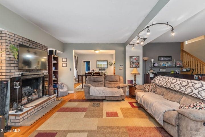 57 Washington Avenue, Rensselaer, NY, photo 5