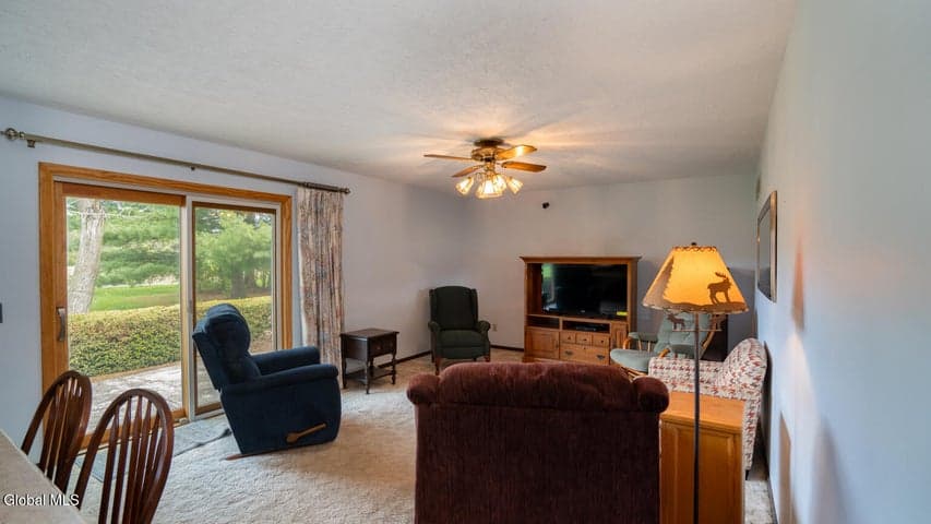 10 Cortland Drive, Kinderhook, NY, photo 5