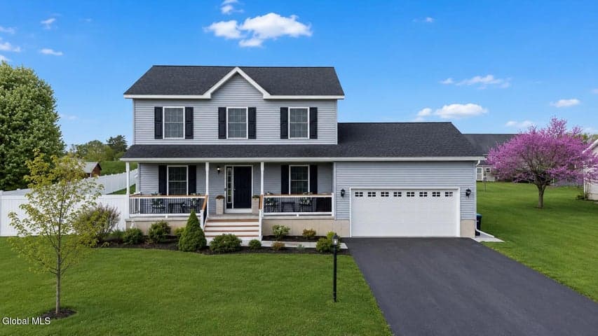 34 Eagle Lane, Halfmoon, NY, photo 1