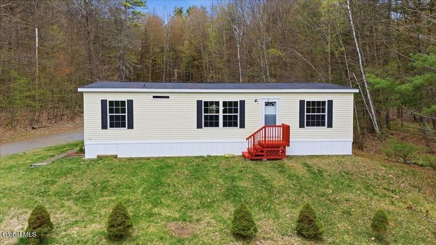 33 Barney Road, Greenfield, NY, photo 3