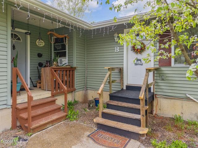 229 Middleline Road, Ballston Spa, NY, photo 1