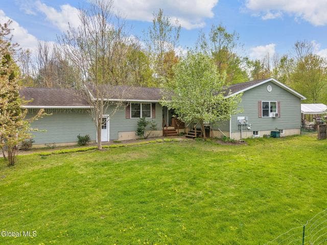 229 Middleline Road, Ballston Spa, NY, photo 2